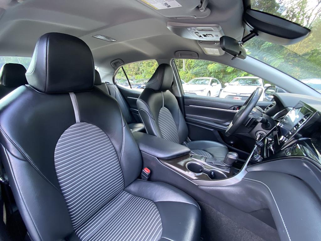 Thumbnail: 2023 Toyota Camry - 21