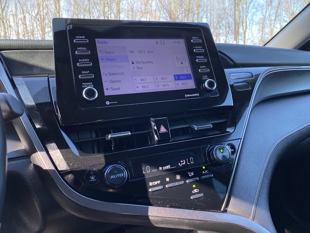 Thumbnail: 2024 Toyota Camry - 14