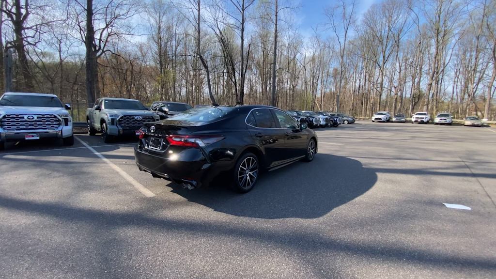 Thumbnail: 2024 Toyota Camry - 6