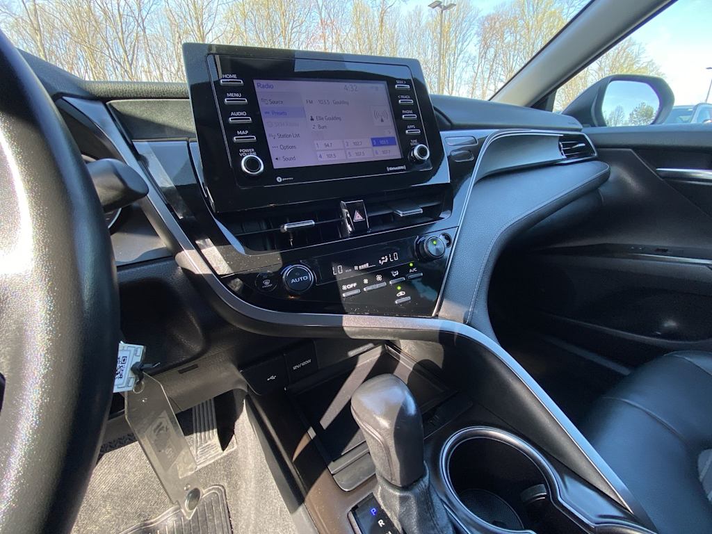 Thumbnail: 2024 Toyota Camry - 8