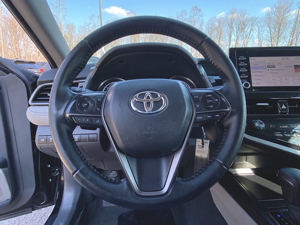 2022 Toyota Camry SE 13