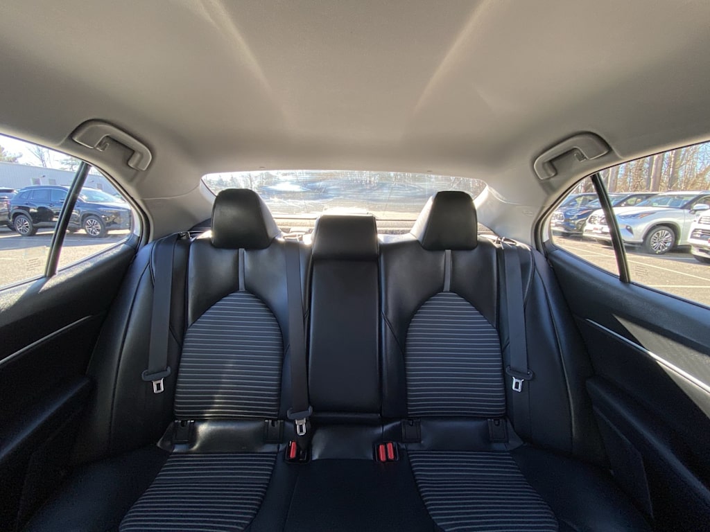 Thumbnail: 2023 Toyota Camry - 34