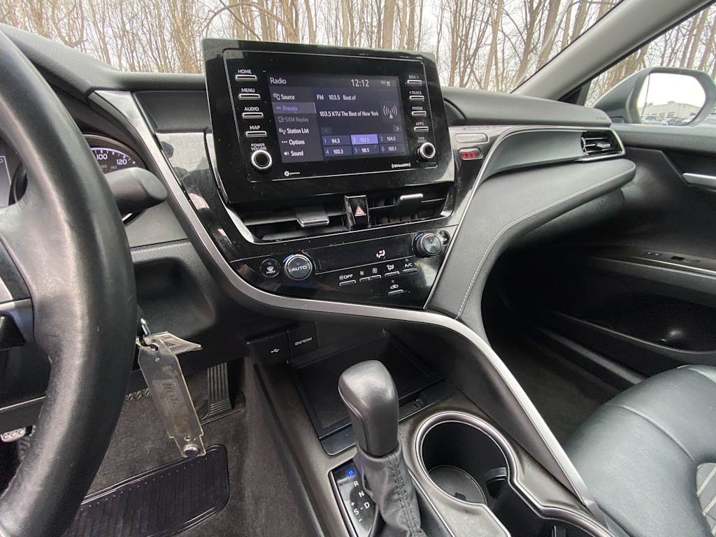 Thumbnail: 2023 Toyota Camry - 11