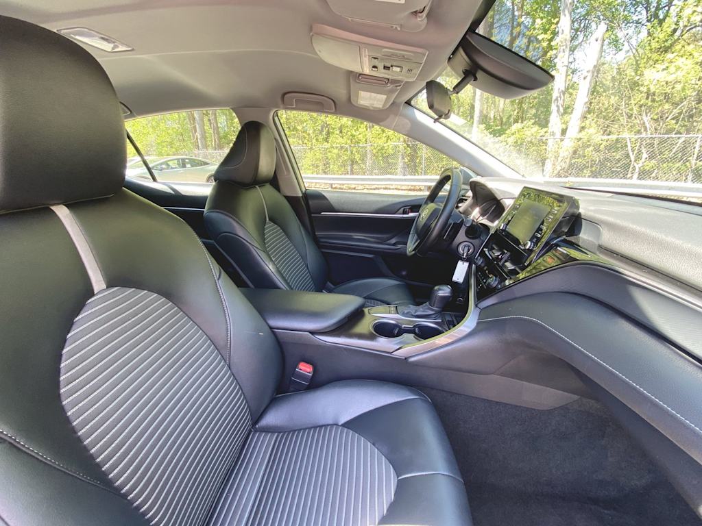 2023 Toyota Camry SE 9