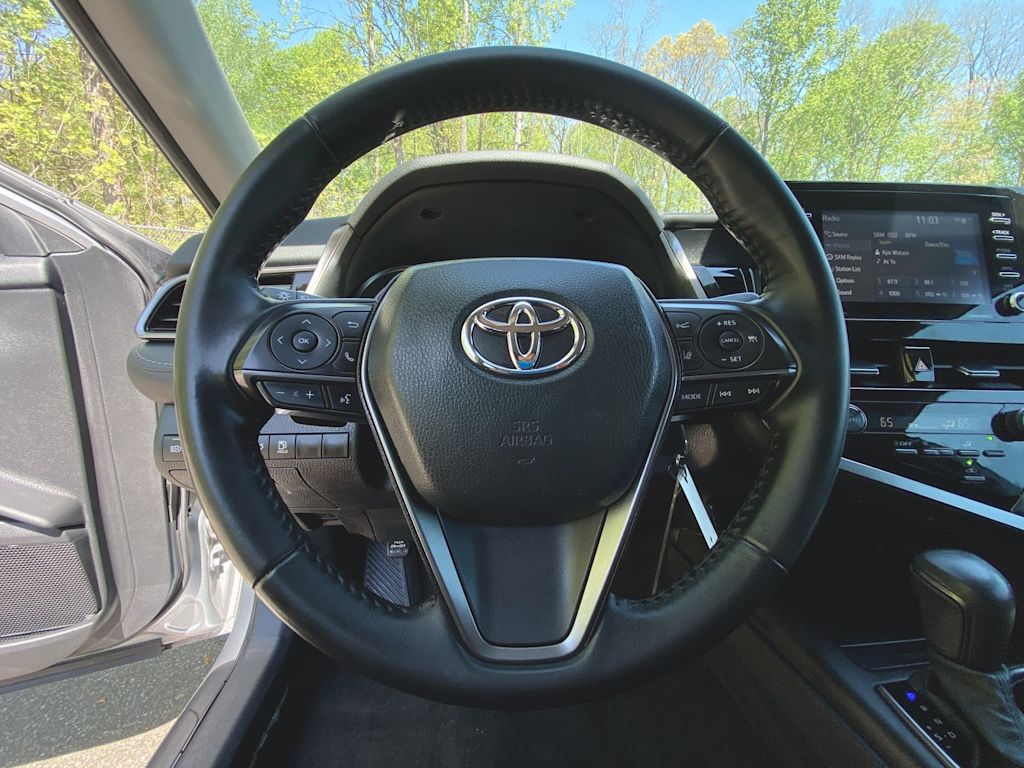 2023 Toyota Camry SE 7