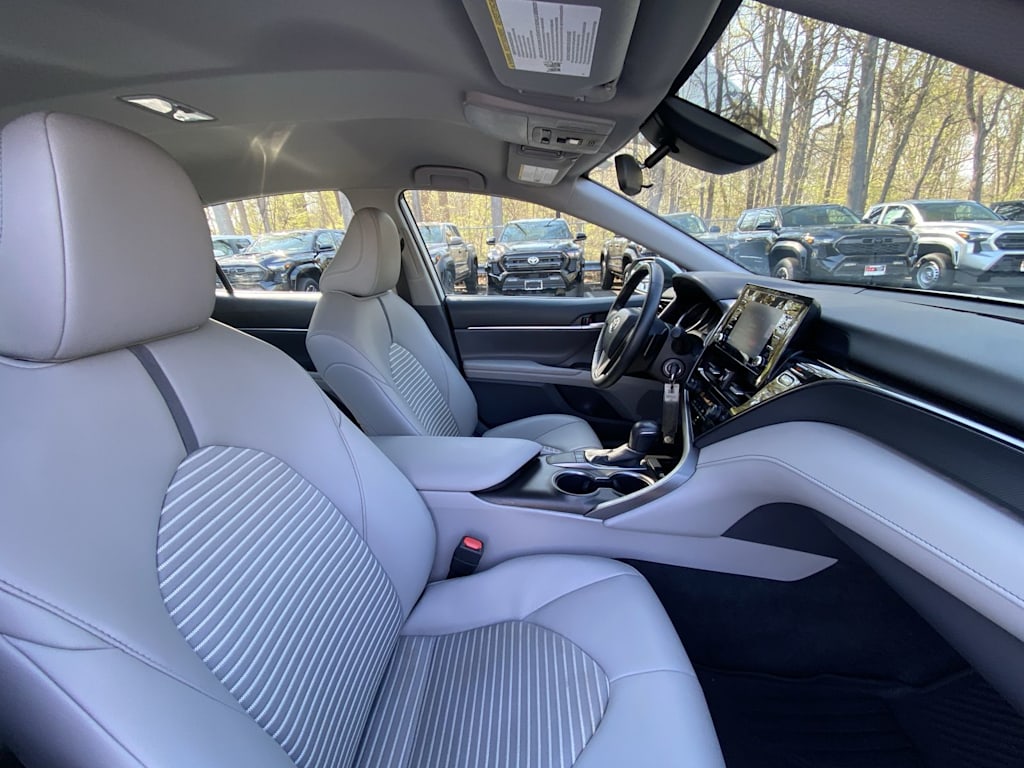 Thumbnail: 2024 Toyota Camry - 26