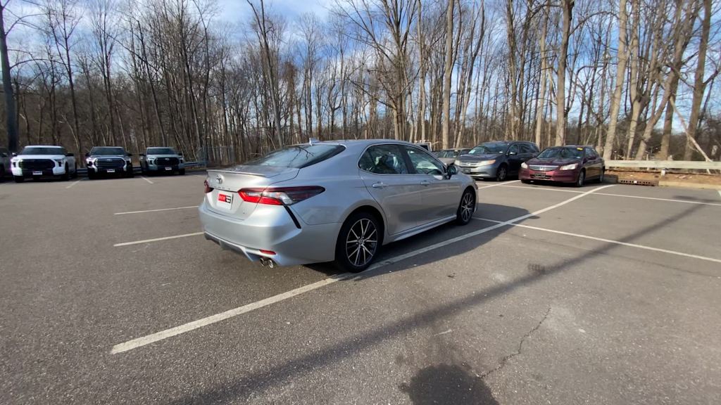 Thumbnail: 2023 Toyota Camry - 22