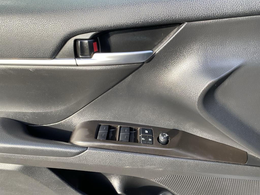 Thumbnail: 2023 Toyota Camry - 27