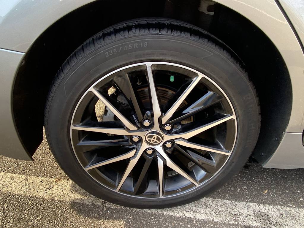 Thumbnail: 2023 Toyota Camry - 25