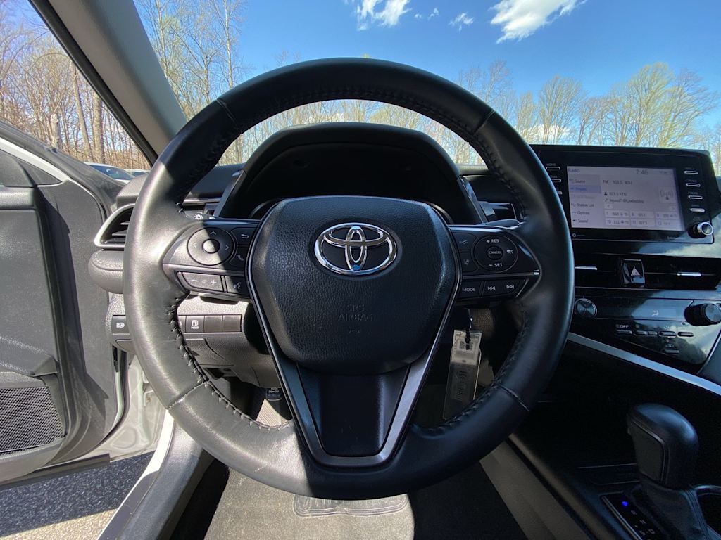 Thumbnail: 2024 Toyota Camry - 10