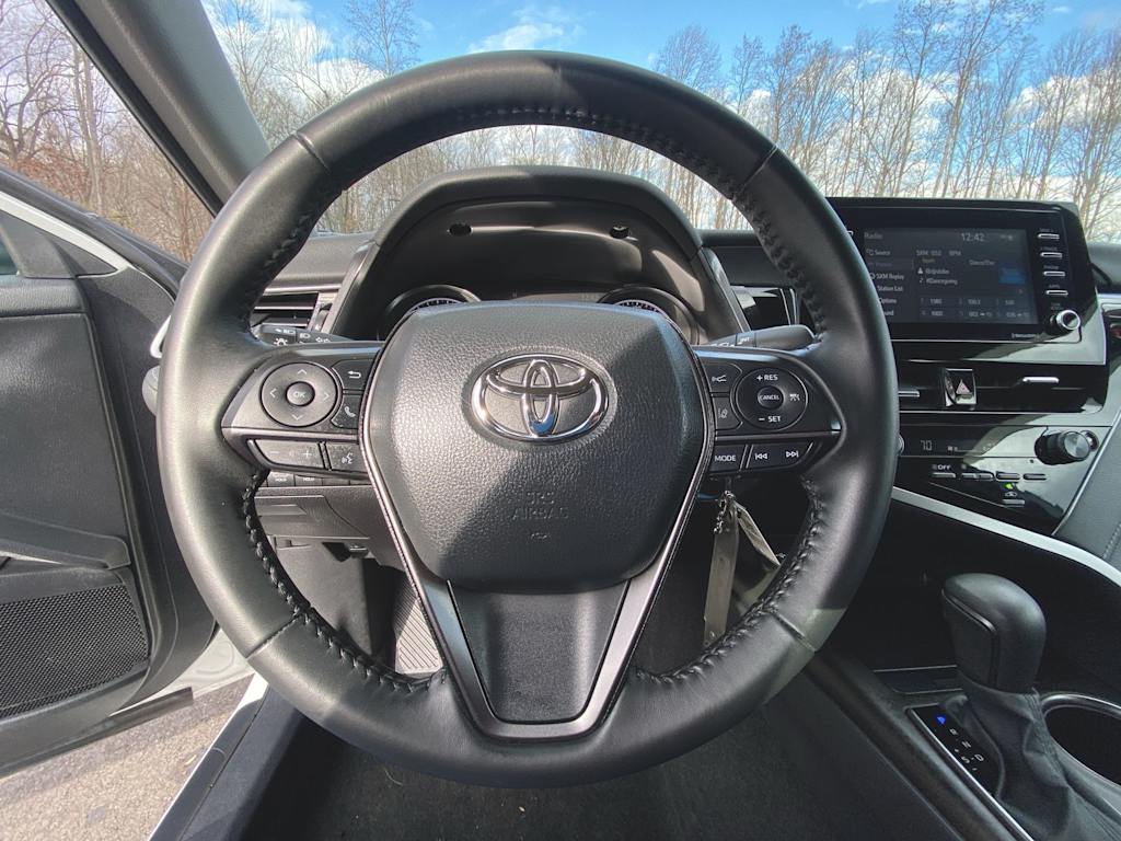 2023 Toyota Camry SE 7