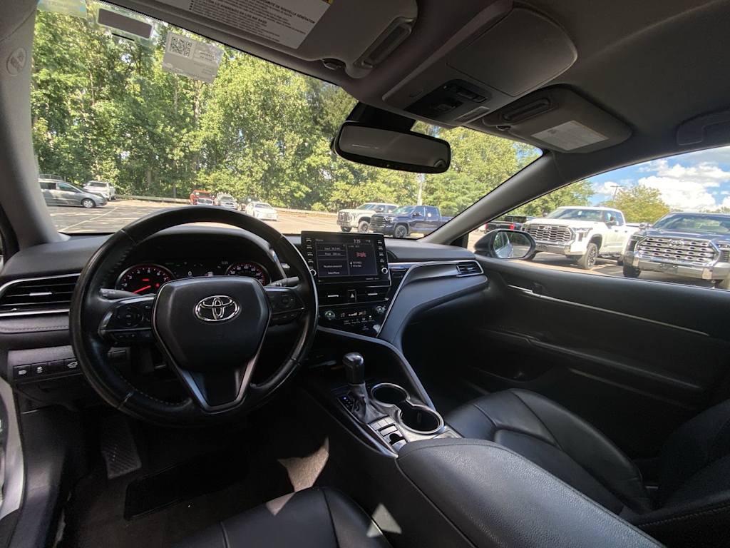 Thumbnail: 2023 Toyota Camry - 9