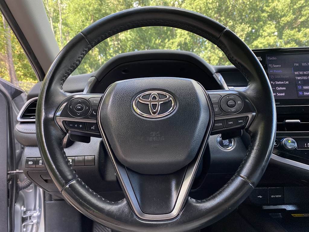 Thumbnail: 2023 Toyota Camry - 13