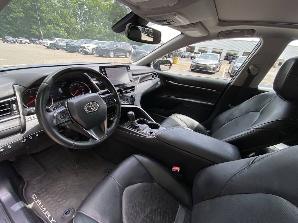 Thumbnail: 2021 Toyota Camry - 7