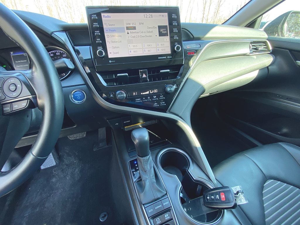 2021 Toyota Camry SE 7