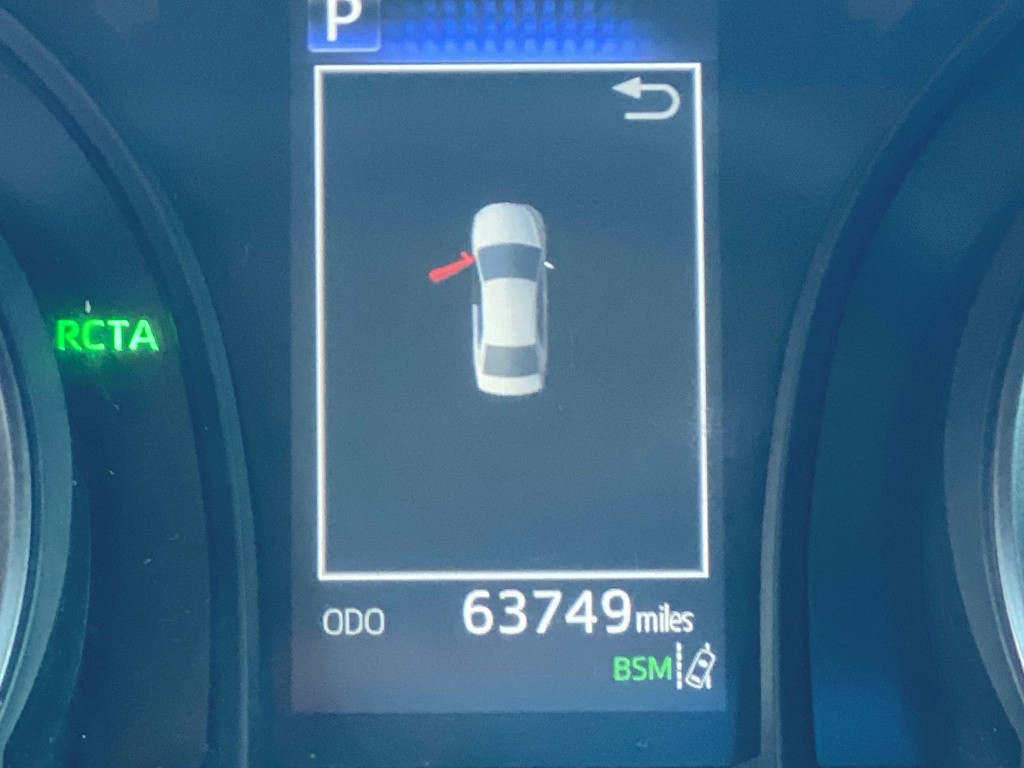 2021 Toyota Camry SE 14