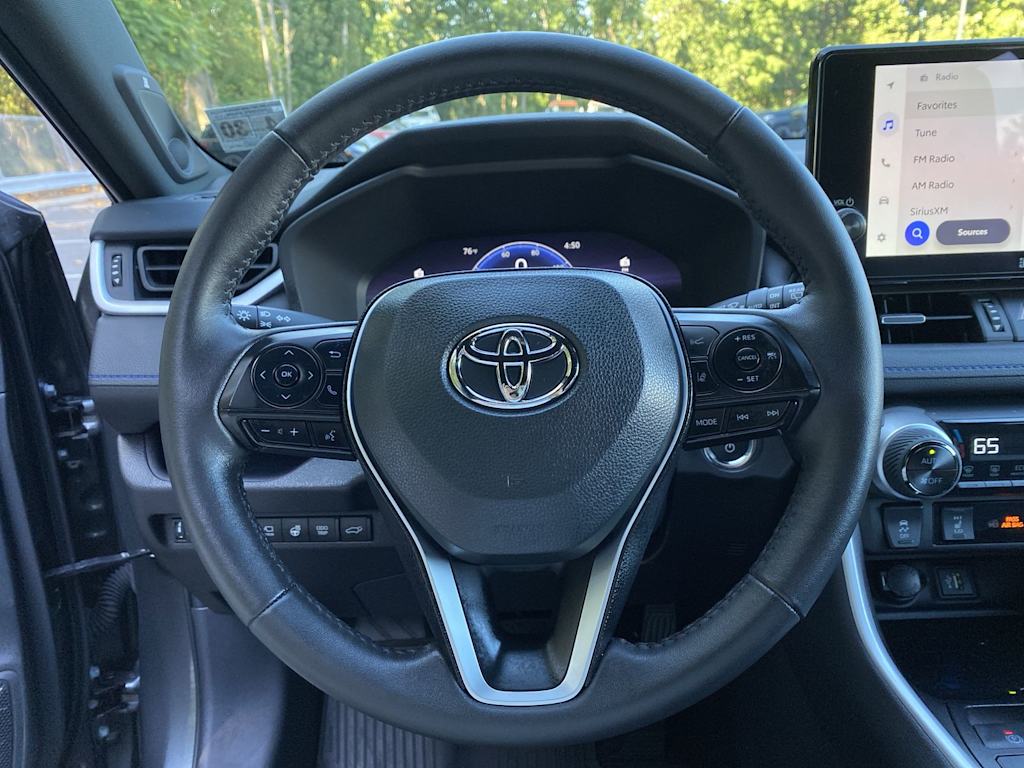 Thumbnail: 2025 Toyota RAV4 - 13