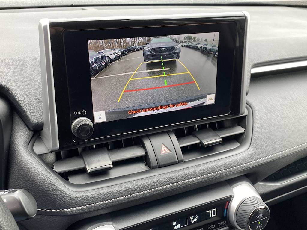 Thumbnail: 2025 Toyota RAV4 - 32