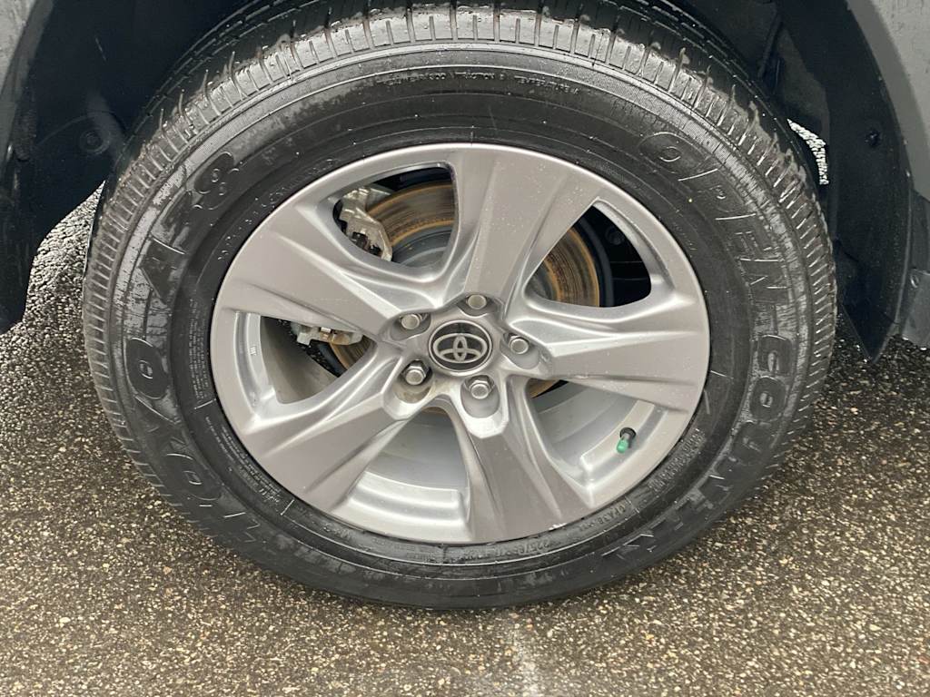 Thumbnail: 2025 Toyota RAV4 - 24