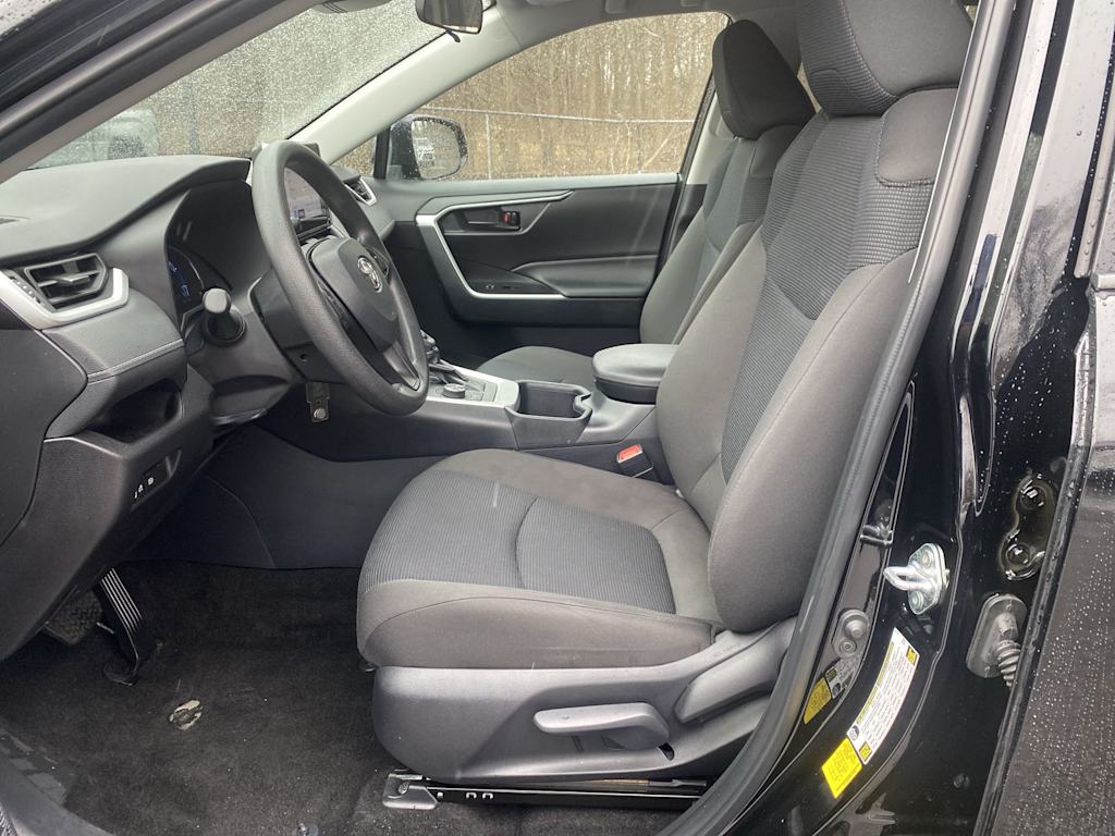 Thumbnail: 2025 Toyota RAV4 - 9