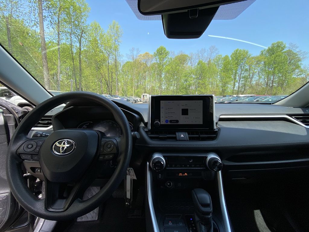 Thumbnail: 2025 Toyota RAV4 - 2