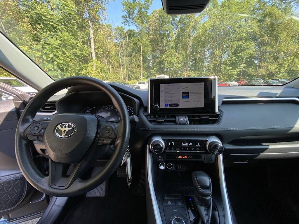 Thumbnail: 2024 Toyota RAV4 - 2