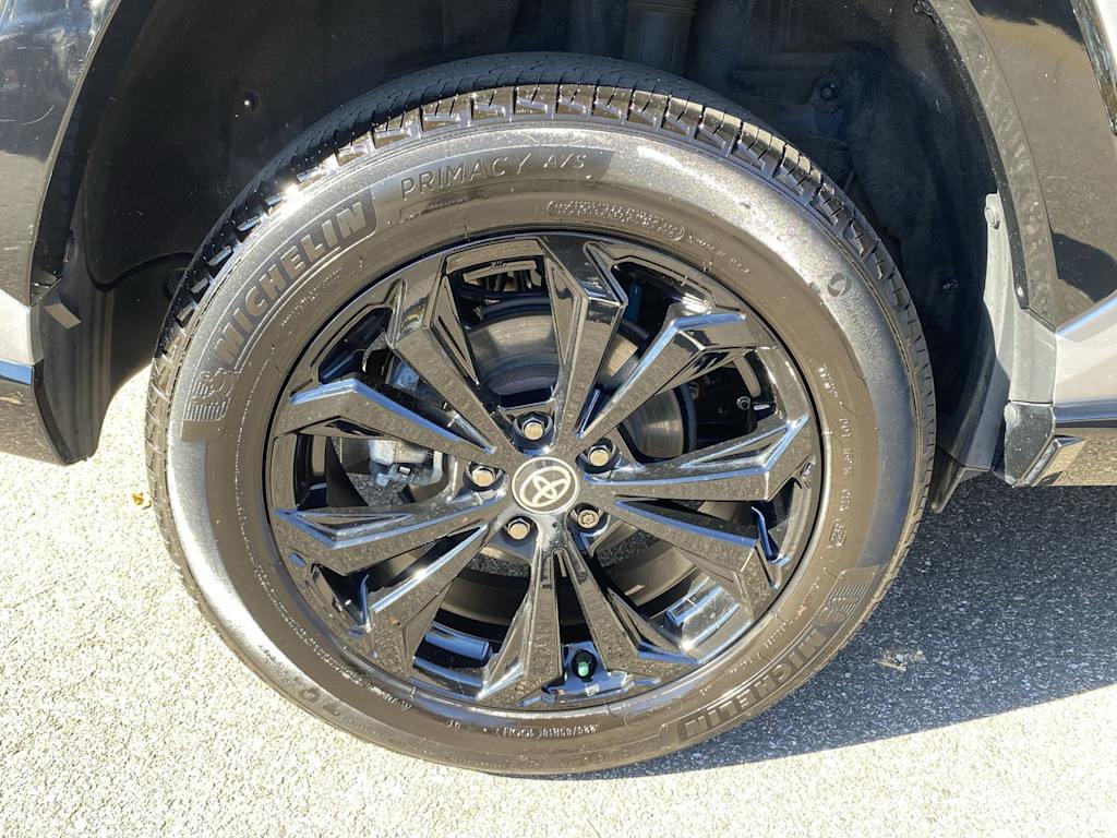 Thumbnail: 2022 Toyota RAV4 - 19