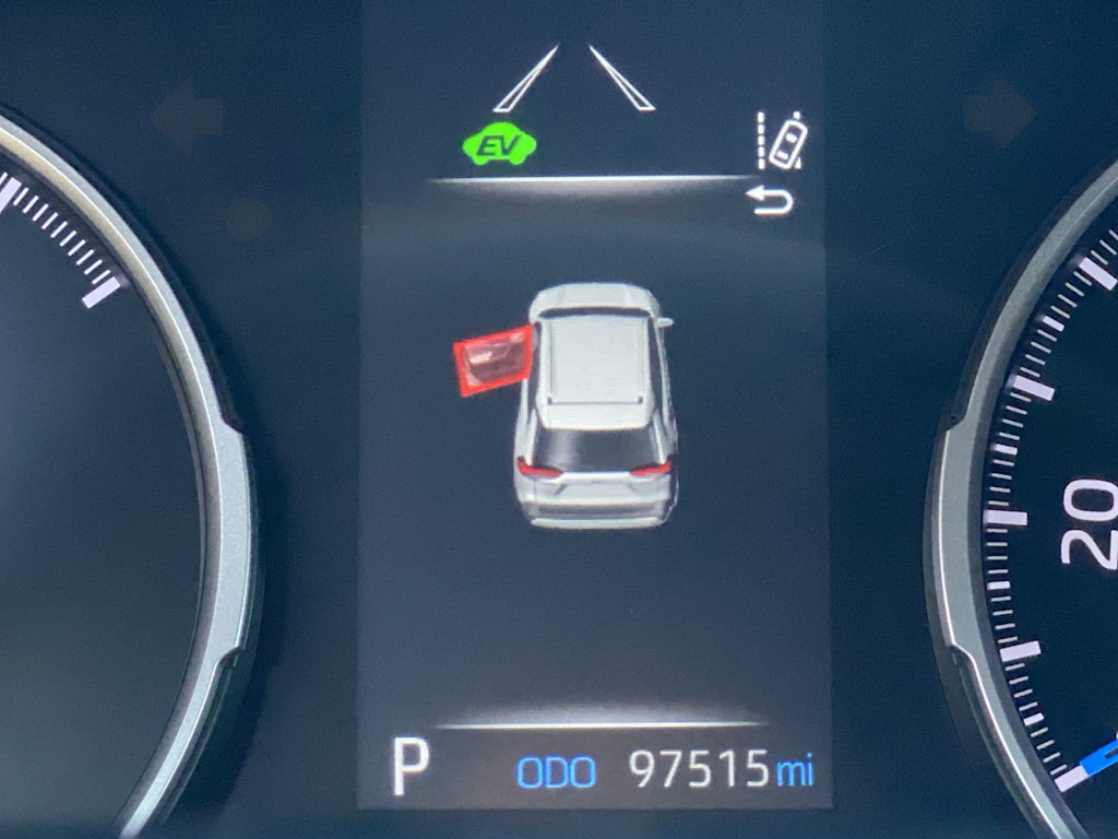 Thumbnail: 2022 Toyota RAV4 - 13