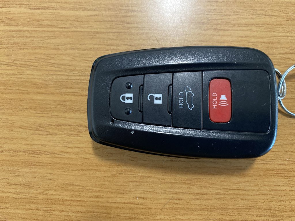 Thumbnail: 2022 Toyota RAV4 - 34