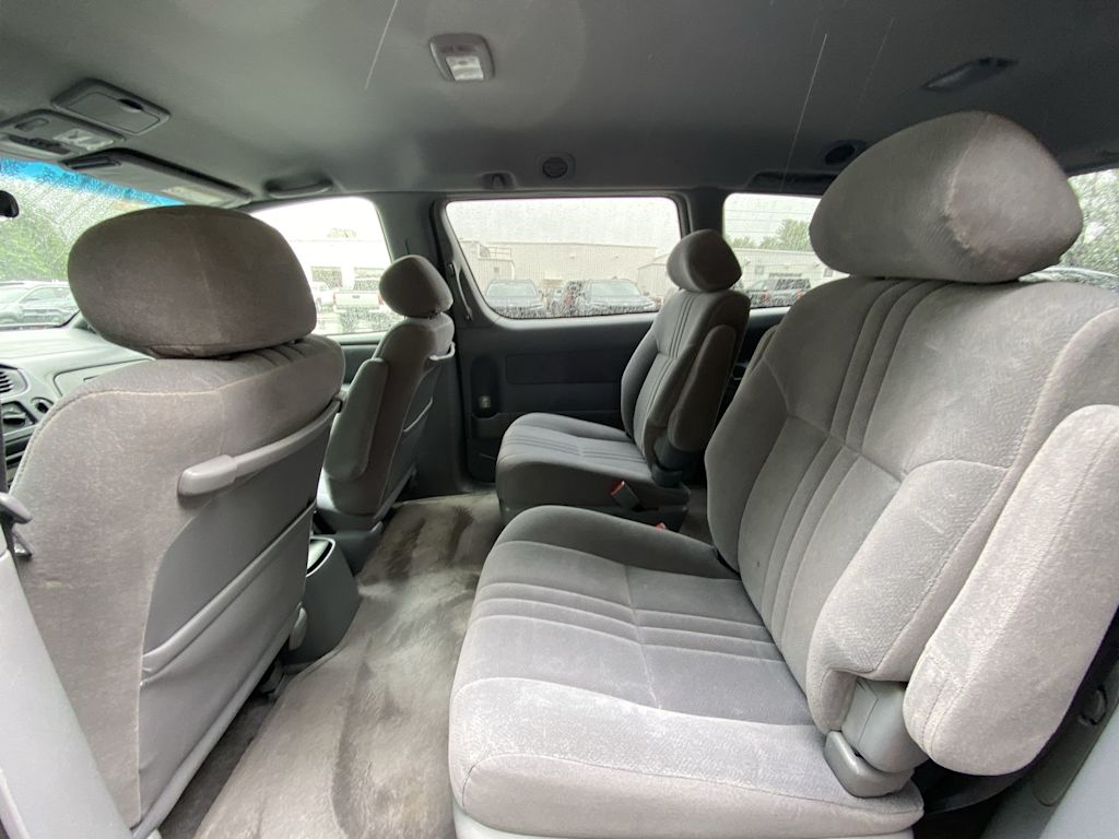Thumbnail: 2003 Toyota Sienna - 12