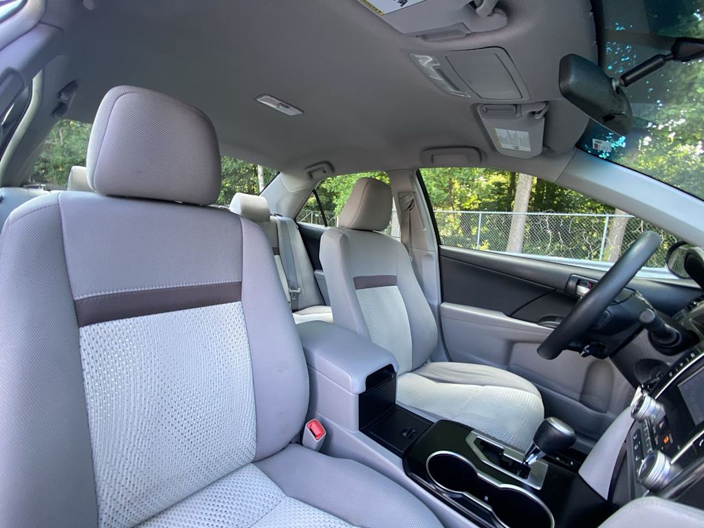 Thumbnail: 2014 Toyota Camry - 31