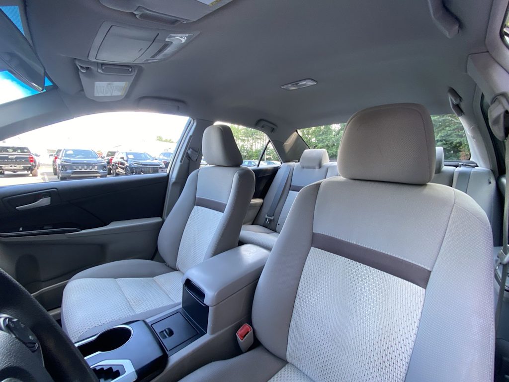 Thumbnail: 2014 Toyota Camry - 11