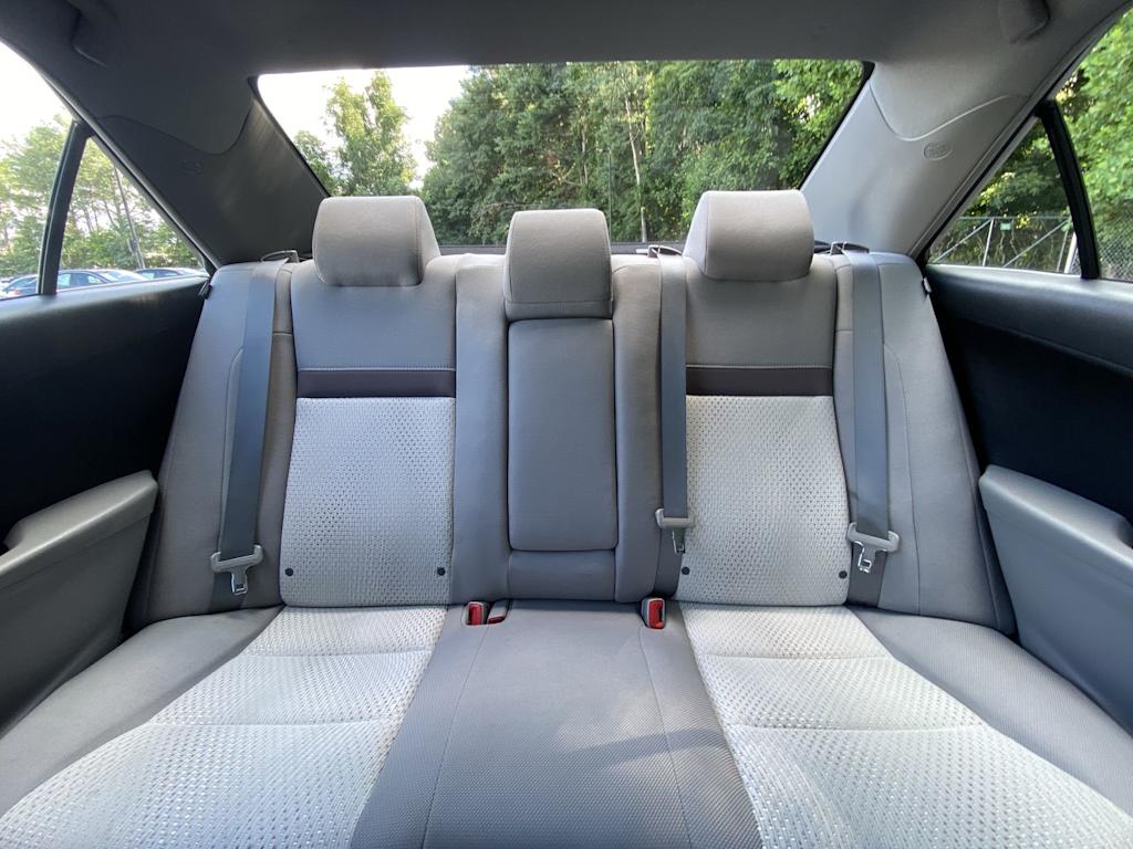 Thumbnail: 2014 Toyota Camry - 33