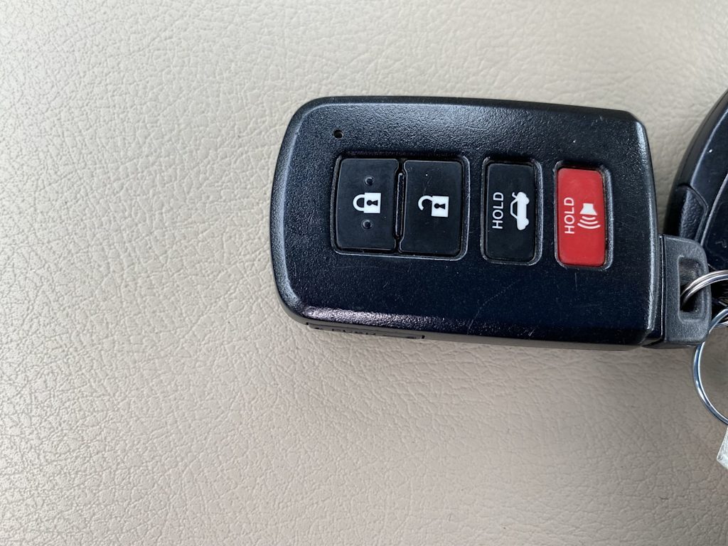 Thumbnail: 2013 Toyota Camry - 17