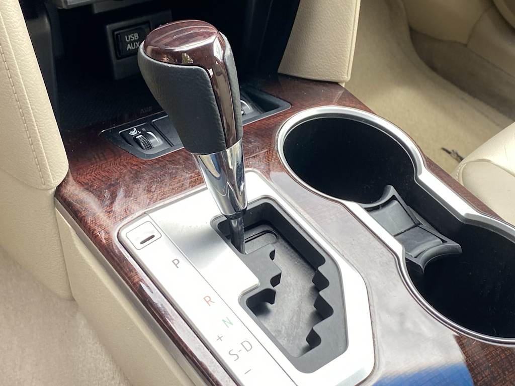 Thumbnail: 2013 Toyota Camry - 14