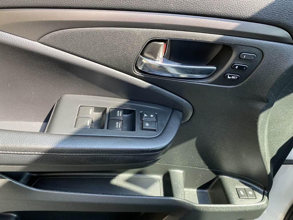 Thumbnail: 2021 Honda Pilot - 30