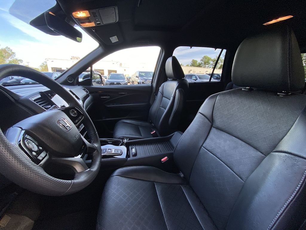 Thumbnail: 2020 Honda Passport - 8