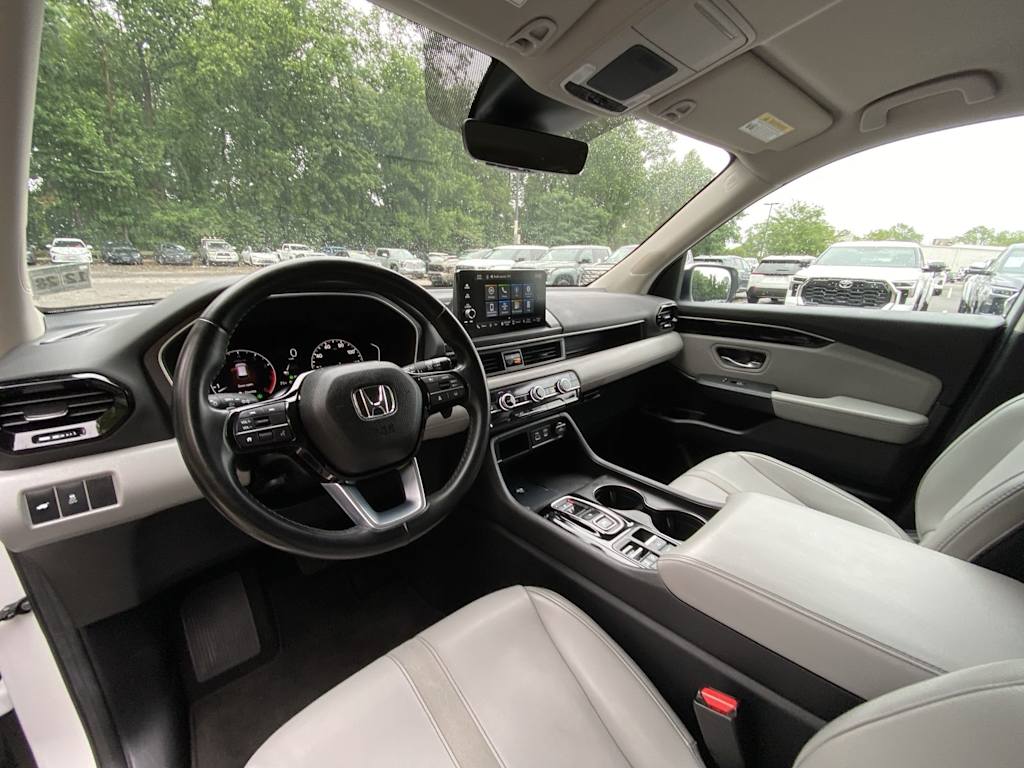 Thumbnail: 2024 Honda Pilot - 8