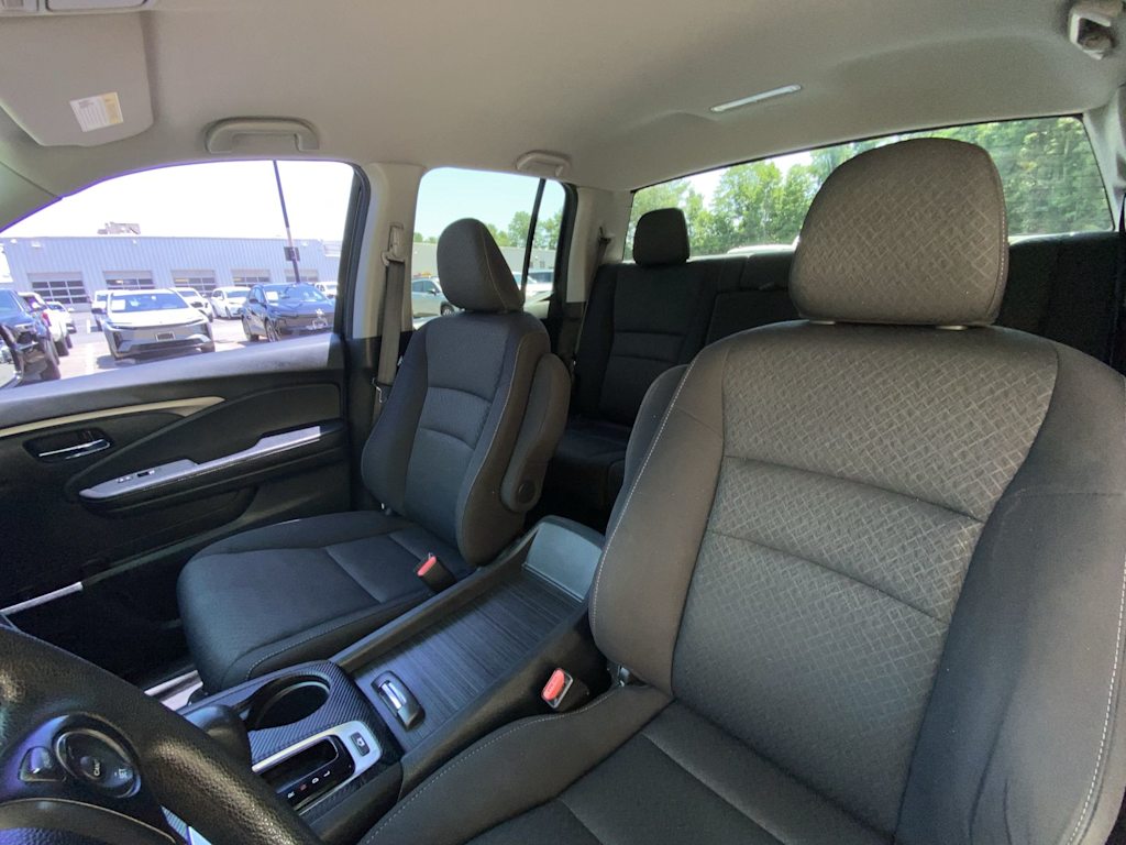 Thumbnail: 2019 Honda Ridgeline - 10