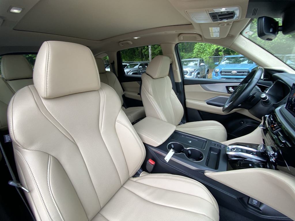 Thumbnail: 2025 Acura MDX - 31