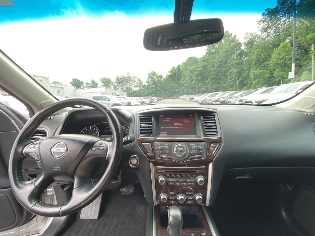 Thumbnail: 2014 Nissan Pathfinder - 2
