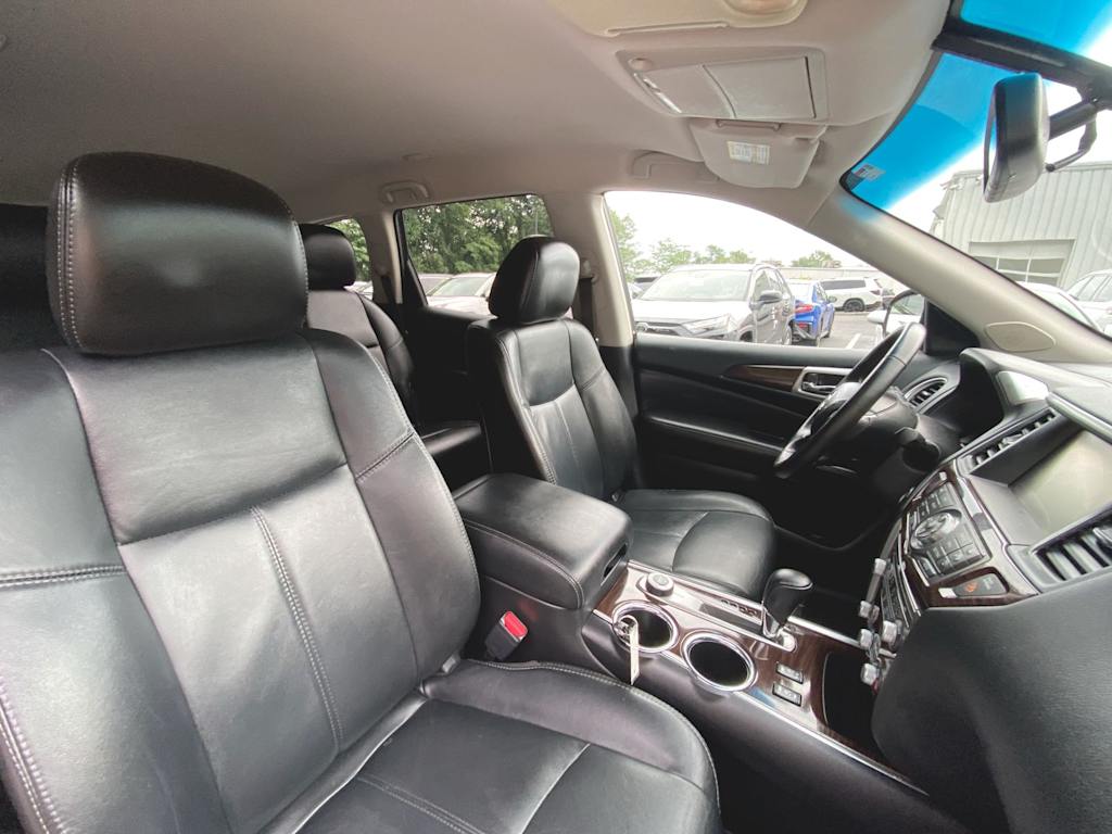 Thumbnail: 2014 Nissan Pathfinder - 26