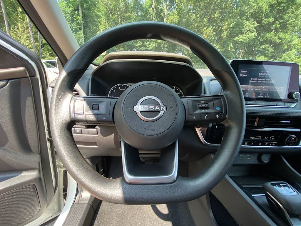 Thumbnail: 2022 Nissan Rogue - 11