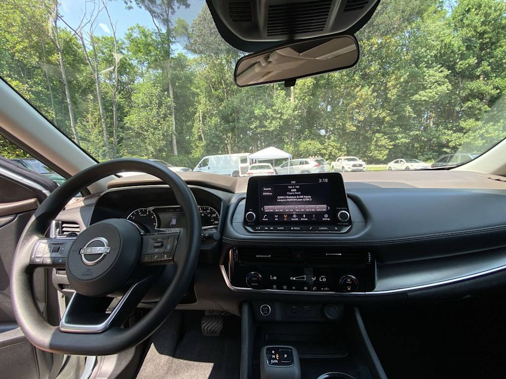 Thumbnail: 2022 Nissan Rogue - 2