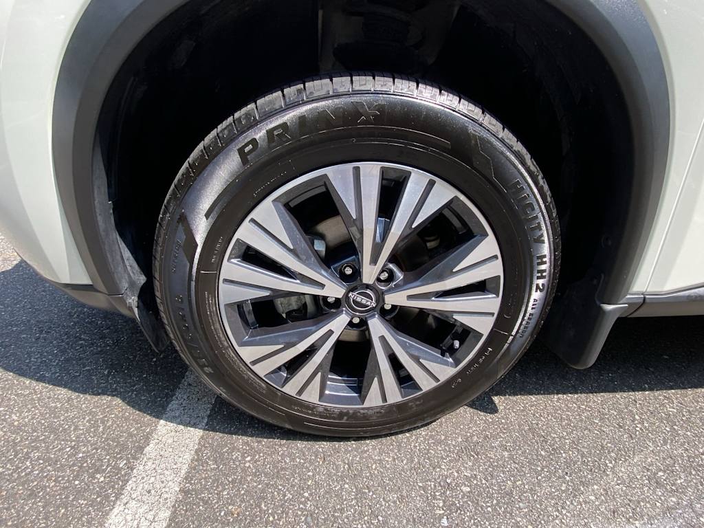 Thumbnail: 2022 Nissan Rogue - 6