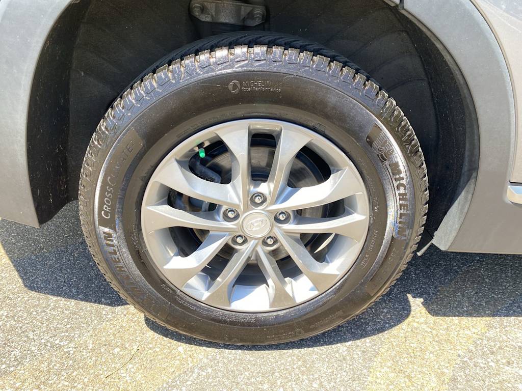 Thumbnail: 2019 Hyundai Santa Fe - 21
