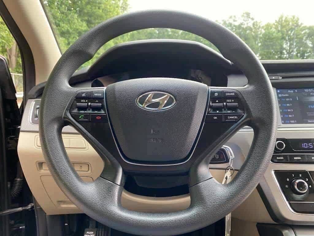 Thumbnail: 2017 Hyundai Sonata - 14