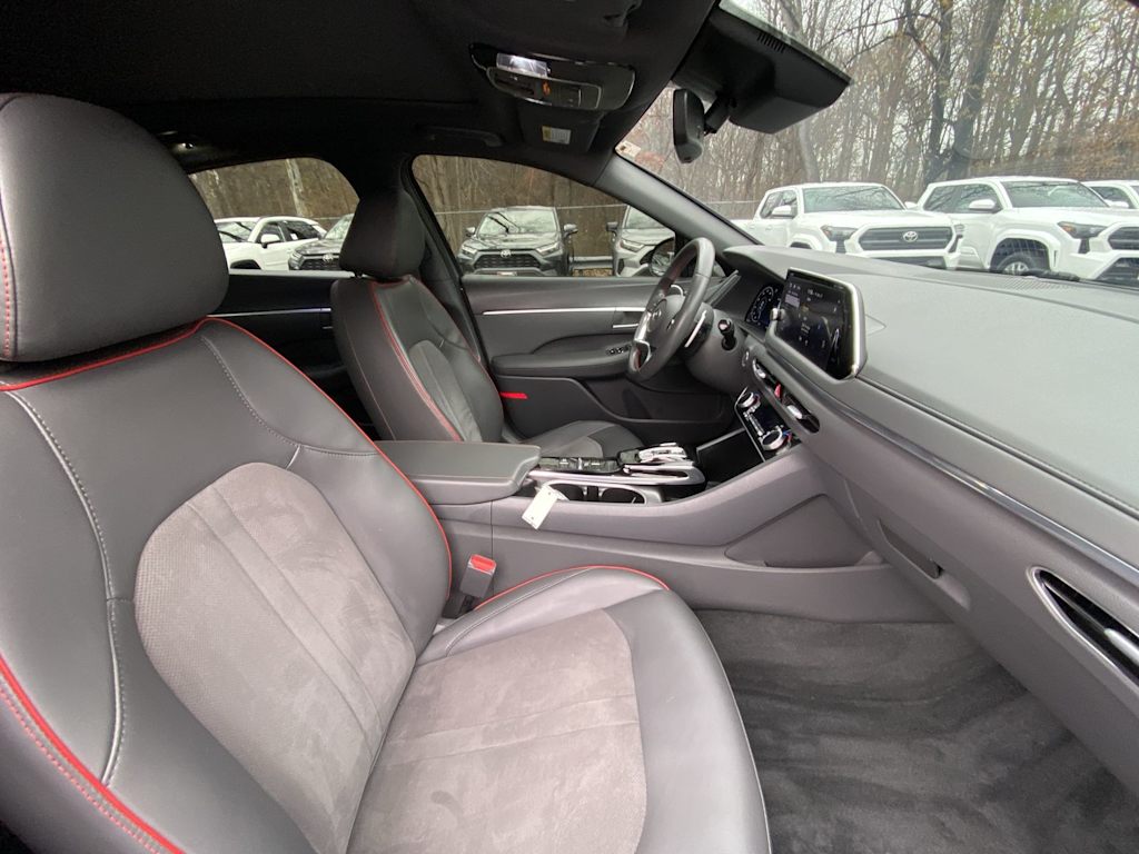 Thumbnail: 2021 Hyundai Sonata - 33