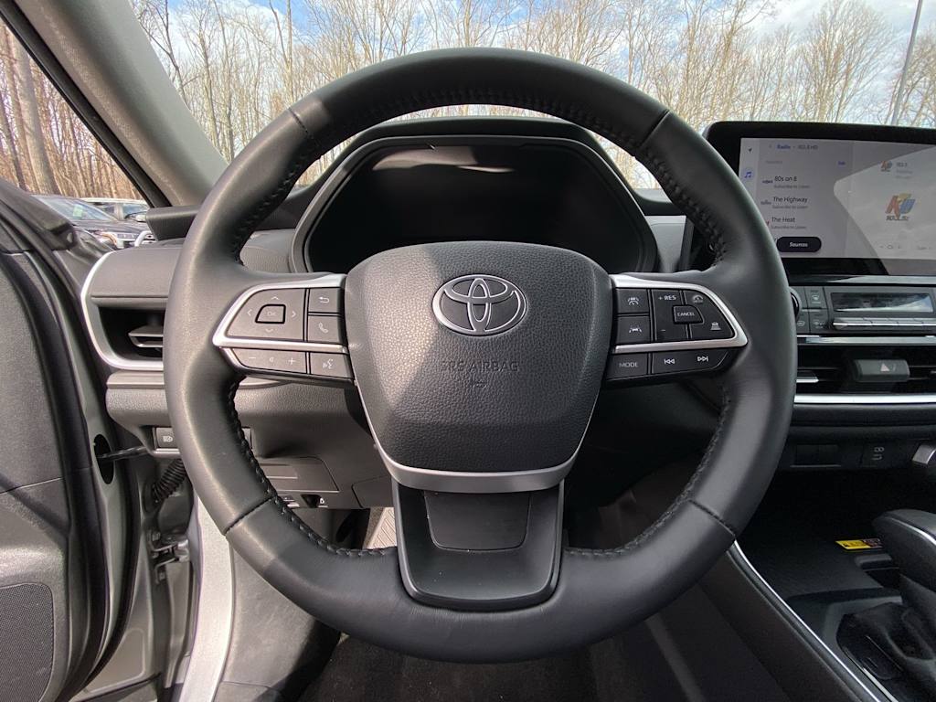 Thumbnail: 2025 Toyota Grand Highlander - 11