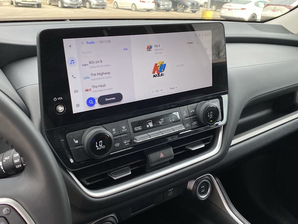 Thumbnail: 2025 Toyota Grand Highlander - 12